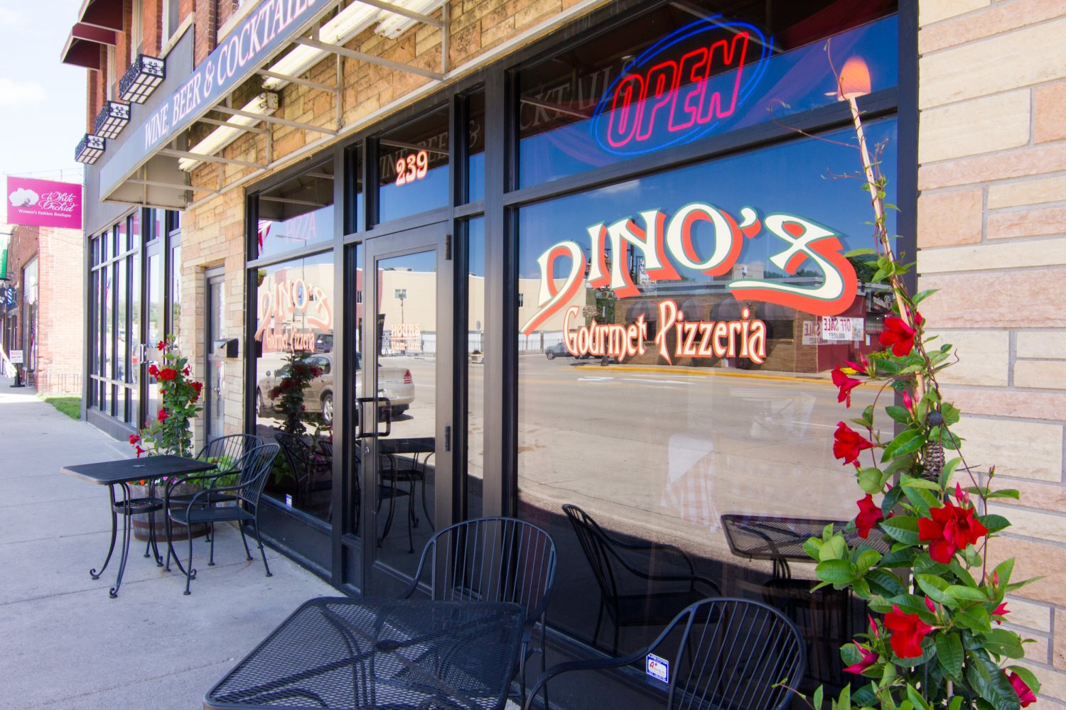 Home Dino's Pizzeria